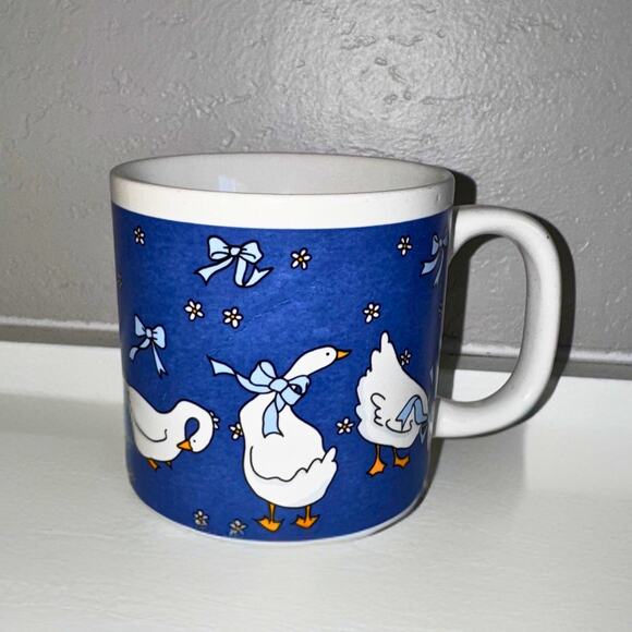 Vintage Blue Goose Mug | 1980s Country Kitchen Farmhouse Coffee Cup - Picture 2 of 6